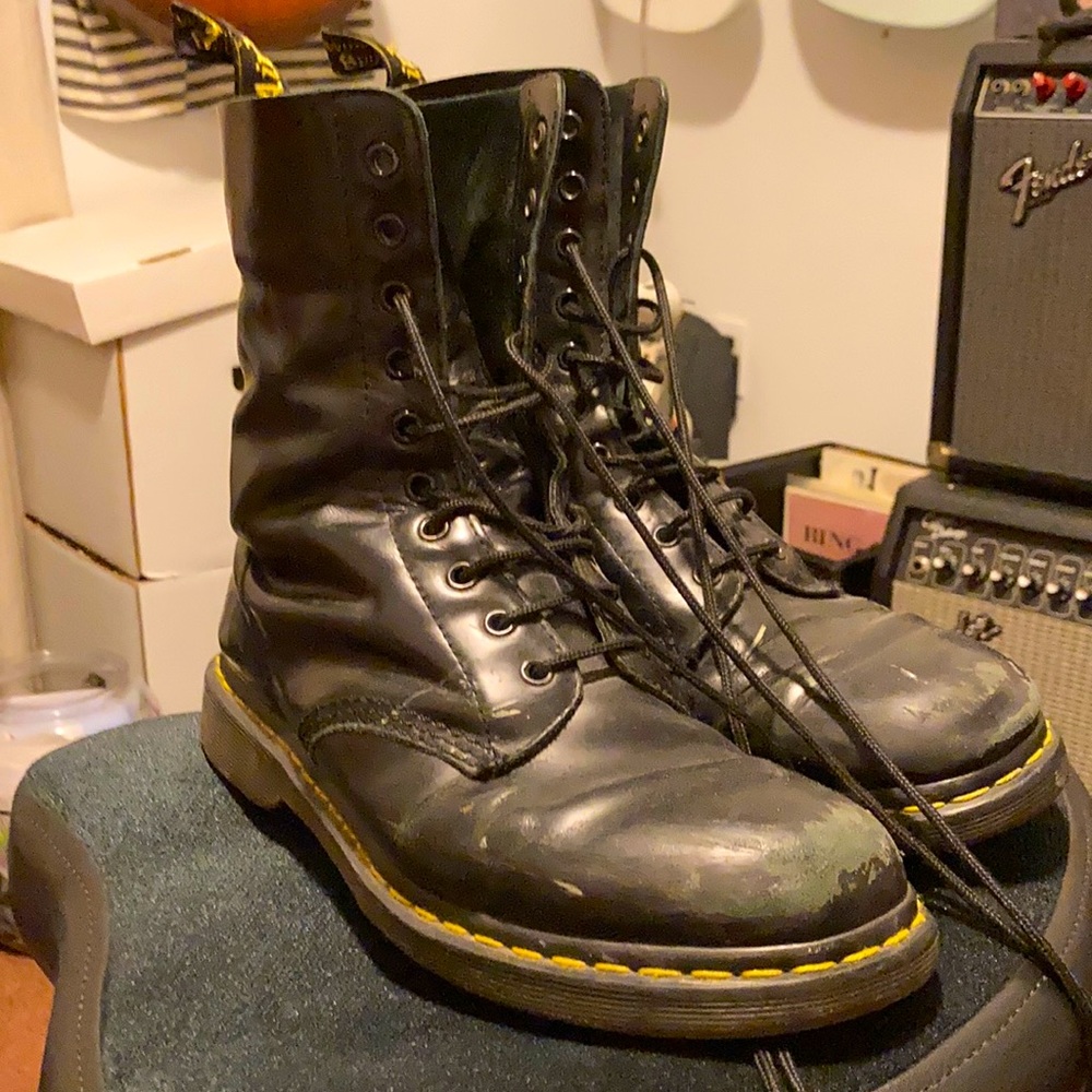 Dr Martens 1490’s Boots Fair Condition